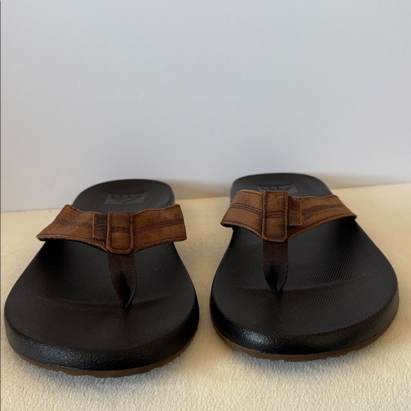 Reef flip flops - Picture 2 of 12